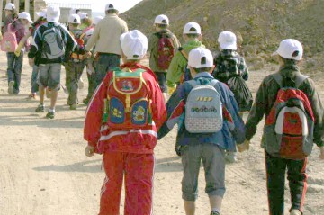 Copiii vor putea desfăşura activităţi remunerate